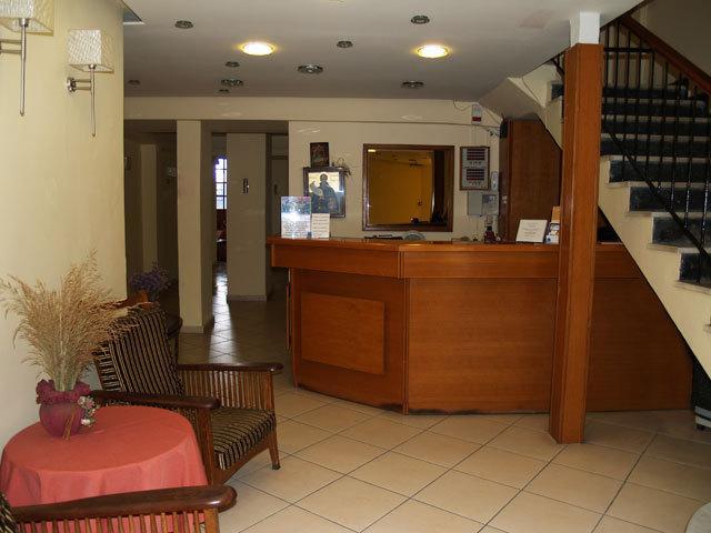 Delfinia Hotel Tínos Buitenkant foto